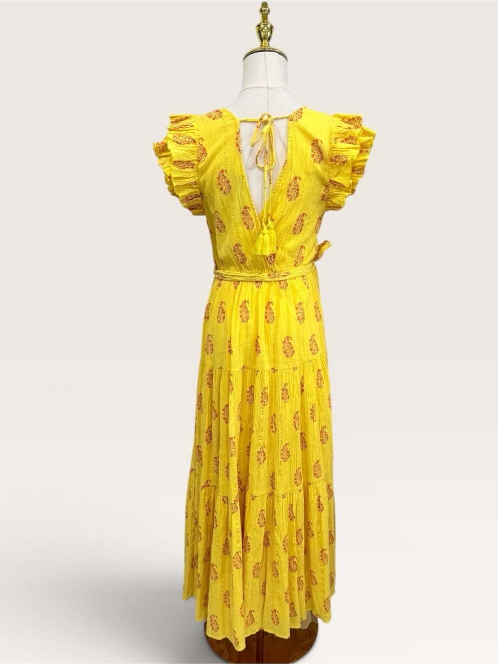 A loves A Daisy Yellow Floral Metallic V-Neck Ruffle Sleeve Tiered Maxi Dress - Picture 5 of 12